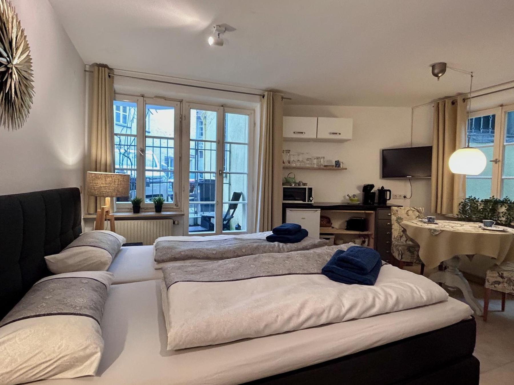Multi-Fewo Haus Paradiesplatz Ferienapartment Eva Lindau  Esterno foto